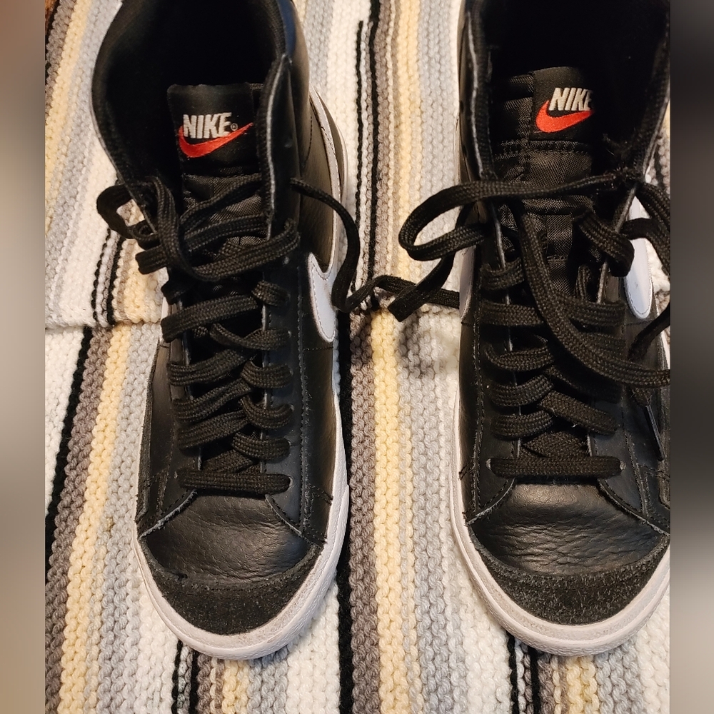Nike Kids Black and White Shoes